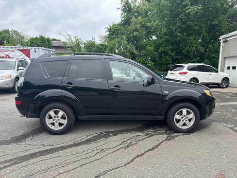 Used 2007 Mitsubishi Outlander ES FWD image 9