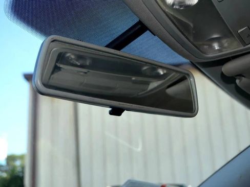 Used 2013 Volkswagen Passat 2.5 S image 38