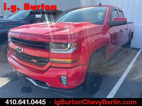 Used 2018 Chevrolet Silverado 1500 LT w/ All Star Edition AWD/4WD image 2