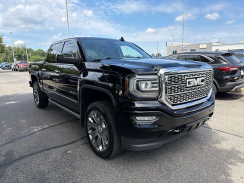 Used 2017 GMC Sierra 1500 Denali w/ Denali Ultimate Package AWD/4WD image 2