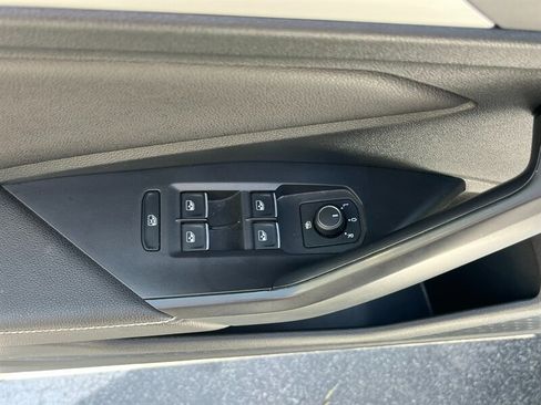 Used 2025 Volkswagen Jetta S FWD image 15