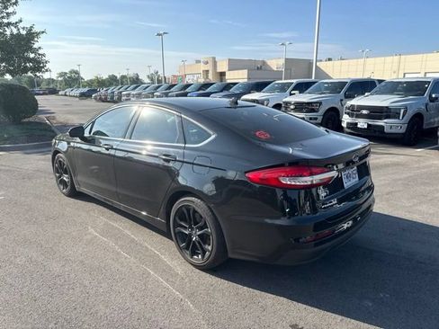 Used 2020 Ford Fusion SEL FWD image 4