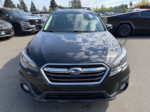 Used 2018 Subaru Outback 2.5i Limited AWD/4WD image 12