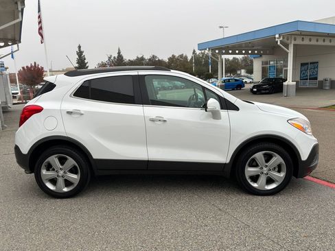 Used 2016 Buick Encore FWD image 4