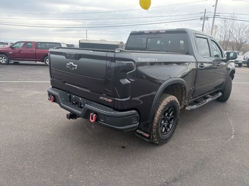 Used 2023 Chevrolet Silverado 1500 ZR2 w/ ZR2 Bison Edition AWD/4WD image 7