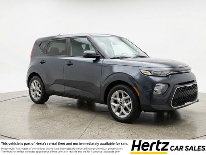 Used 2025 Kia Soul LX w/ LX Technology Package