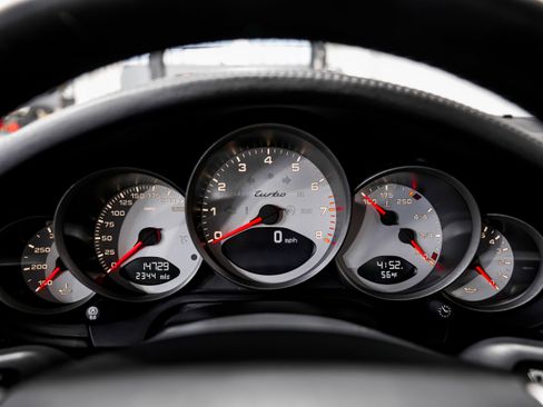Used 2007 Porsche 911 Turbo image 11