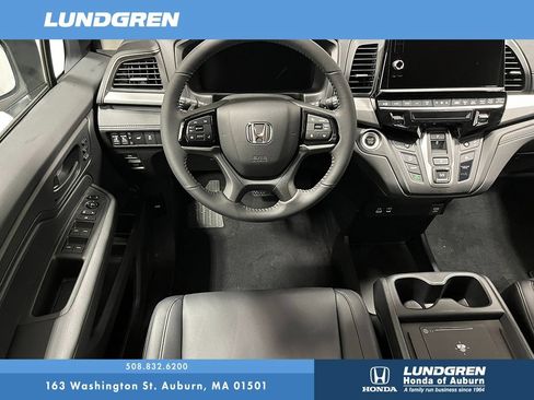 New 2026 Honda Odyssey EX-L image 7