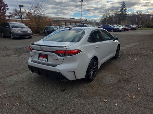 Used 2023 Toyota Corolla XSE image 7