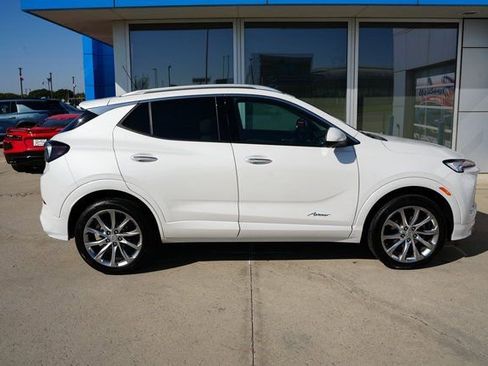 Used 2024 Buick Encore GX Avenir w/ Avenir Technology Package image 34