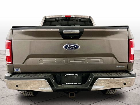 Used 2018 Ford F150 XLT w/ Equipment Group 302A Luxury AWD/4WD image 4