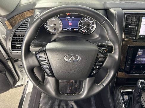 Used 2021 INFINITI QX80 Premium Select w/ All-Season Package AWD/4WD image 11