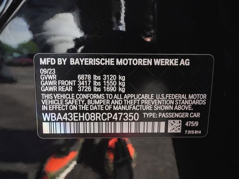 Used 2024 BMW 750e xDrive w/ Premium Package AWD/4WD image 15