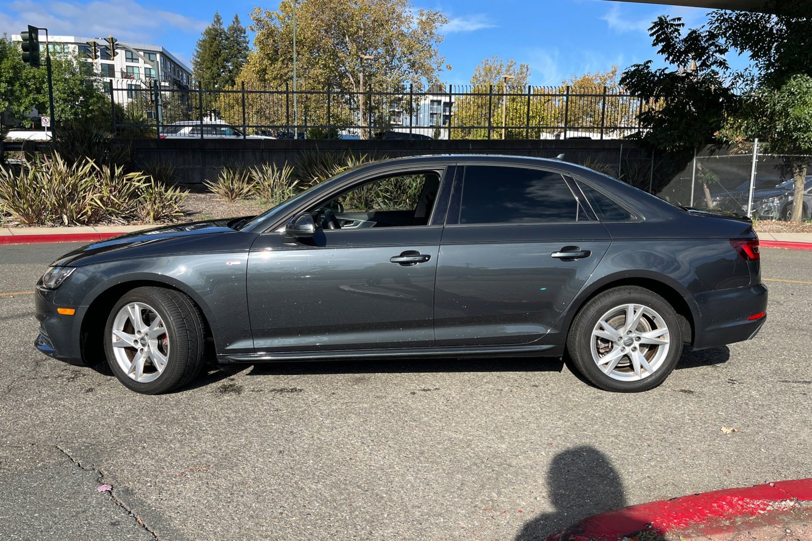 Used 2018 Audi A4 2.0T Ultra Premium FWD image 2