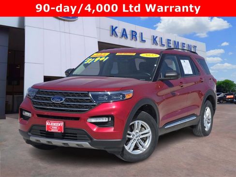 Certified 2022 Ford Explorer XLT w/ Equipment Group 202A AWD/4WD image 1