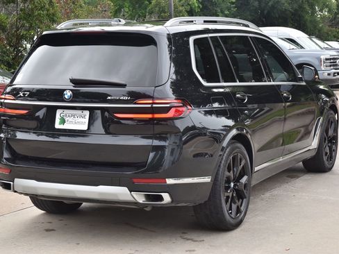 Used 2025 BMW X7 xDrive40i w/ Premium Package AWD/4WD image 8