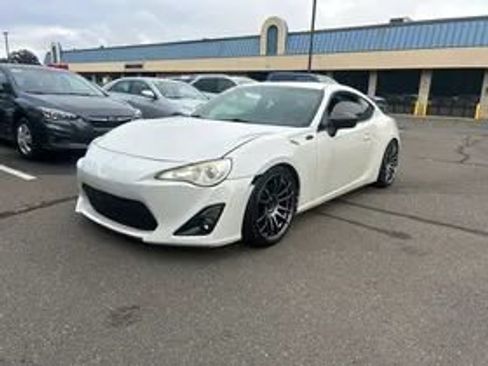 Used 2013 Scion FR-S RWD image 1
