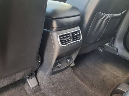 Used 2022 Hyundai Santa Fe SEL FWD image 18