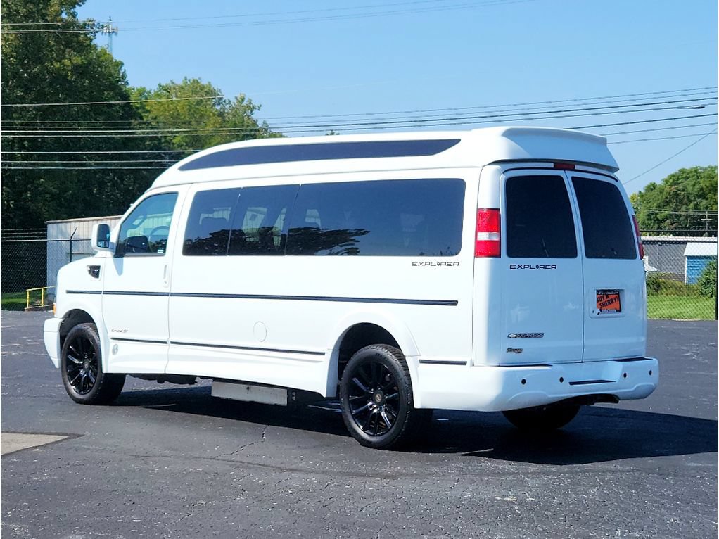 Used 2020 Chevrolet Express 2500 Extended w/ Enhanced Convenience Package RWD image 12