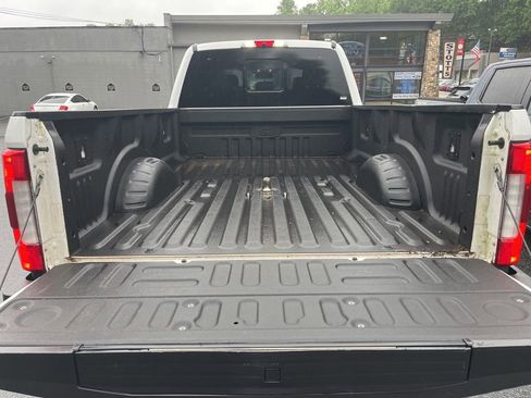 Used 2018 Ford F350 King Ranch w/ King Ranch Ultimate Package AWD/4WD image 26