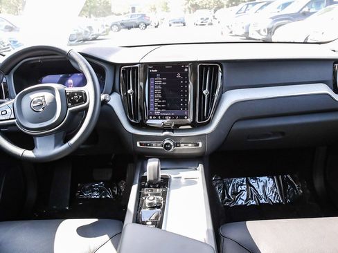 Used 2025 Volvo XC60 B5 Plus w/ Climate Package image 12