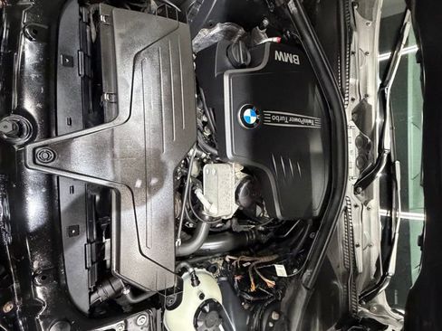 Used 2013 BMW 320i xDrive Sedan AWD/4WD image 42