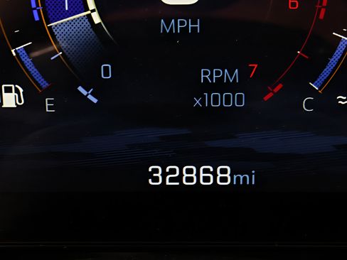 Used 2025 Chevrolet Equinox LT FWD image 15