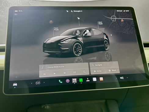 Used 2023 Tesla Model Y Performance AWD/4WD image 22