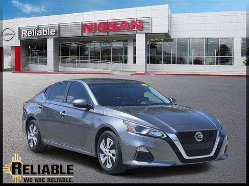 Used 2020 Nissan Altima 2.5 S FWD image 1