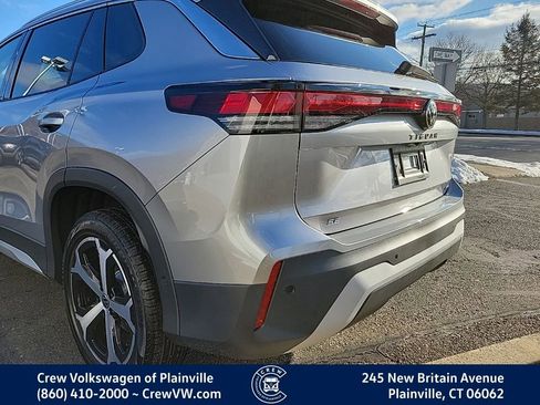 New 2026 Volkswagen Tiguan SE image 27