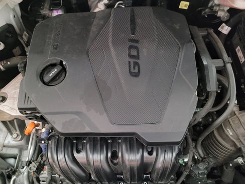 Used 2023 Hyundai Santa Fe SE image 30