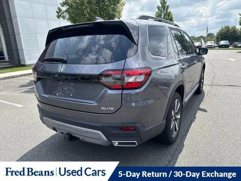 Used 2025 Honda Pilot Elite image 10