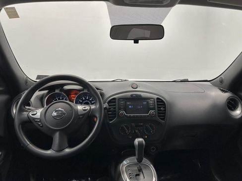 Used 2016 Nissan Juke S image 16