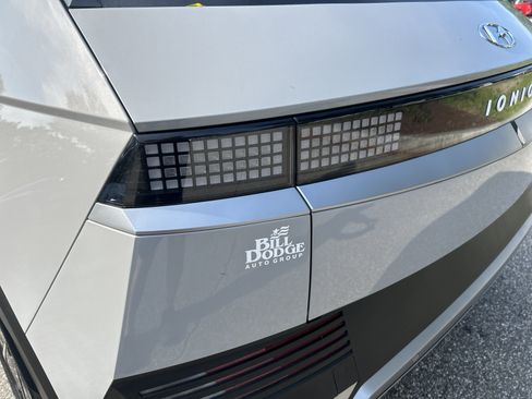 Certified 2023 Hyundai Ioniq 5 SEL AWD/4WD image 11