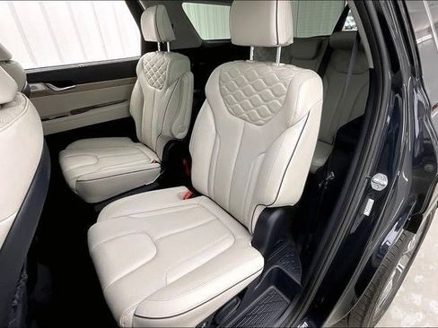 Used 2021 Hyundai Palisade Limited FWD image 20
