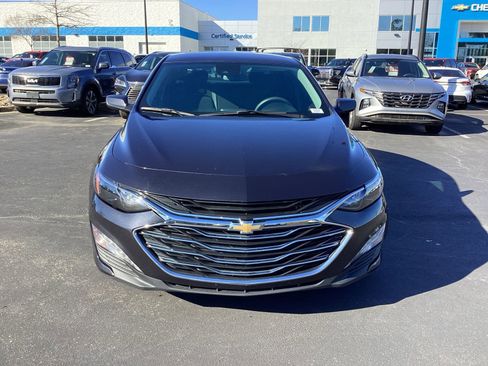 Used 2023 Chevrolet Malibu LT image 4