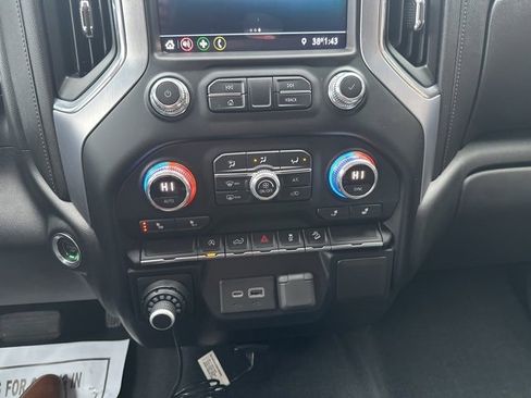 Used 2020 GMC Sierra 1500 Elevation w/ Elevation Value Package image 15