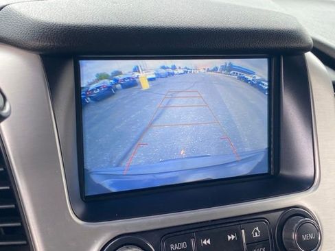 Used 2019 GMC Yukon SLE w/ SLE Value Package image 11