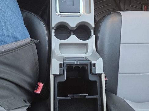 Used 2009 Ford Escape XLT image 20