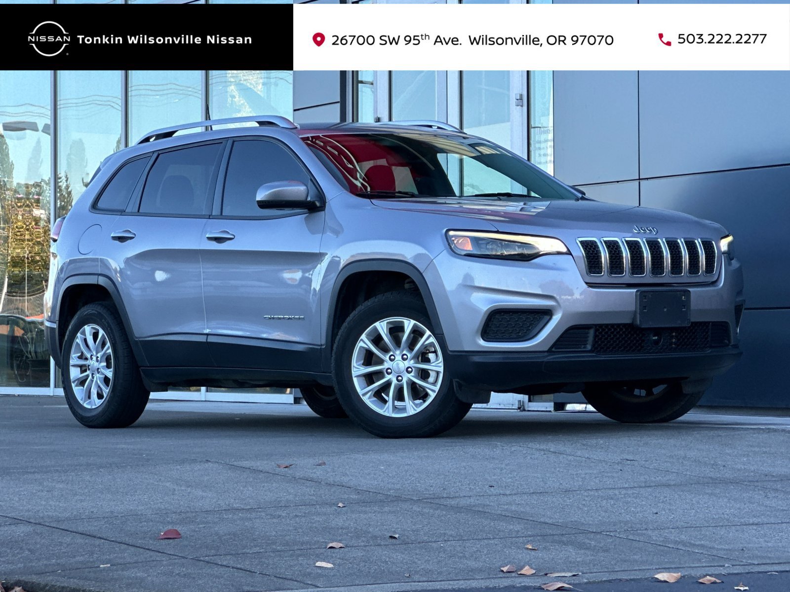 Used 2021 Jeep Cherokee Latitude AWD/4WD image 1