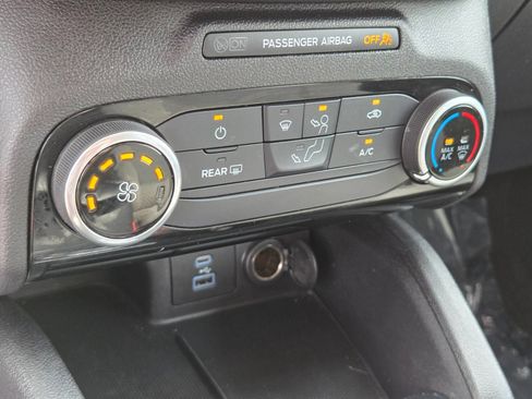 Certified 2022 Ford Escape SE FWD image 22