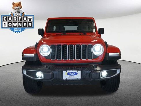 Used 2025 Jeep Wrangler Unlimited Sahara w/ Safety Group AWD/4WD image 18