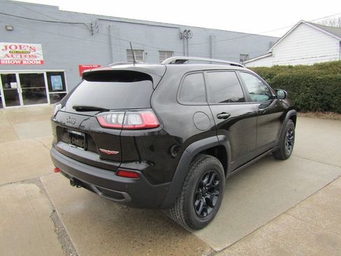 Used 2021 Jeep Cherokee Trailhawk AWD/4WD image 8