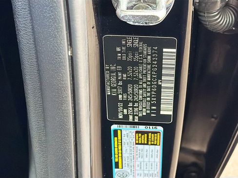 Used 2023 Kia Telluride S image 35