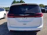 New 2026 Chrysler Pacifica Select image 5