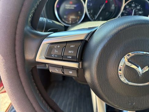 Used 2017 MAZDA MX-5 Miata RF Club image 16