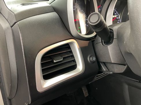 Used 2015 Chevrolet Equinox LS FWD image 21