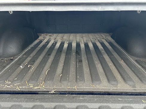 Used 2012 RAM 1500 Laramie image 30