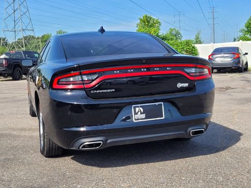 Used 2023 Dodge Charger SXT RWD image 11