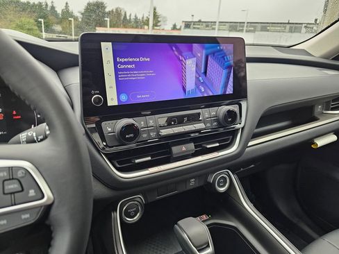 New 2026 Toyota Grand Highlander XLE image 29